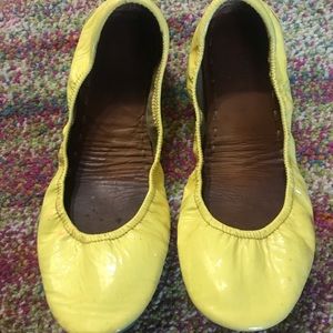 Lemon yellow patent Tieks sz 9